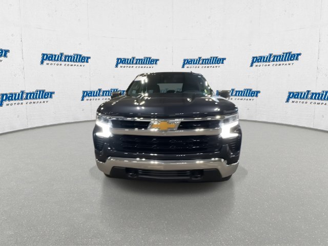 Used 2023 Gray Chevrolet LT image 4