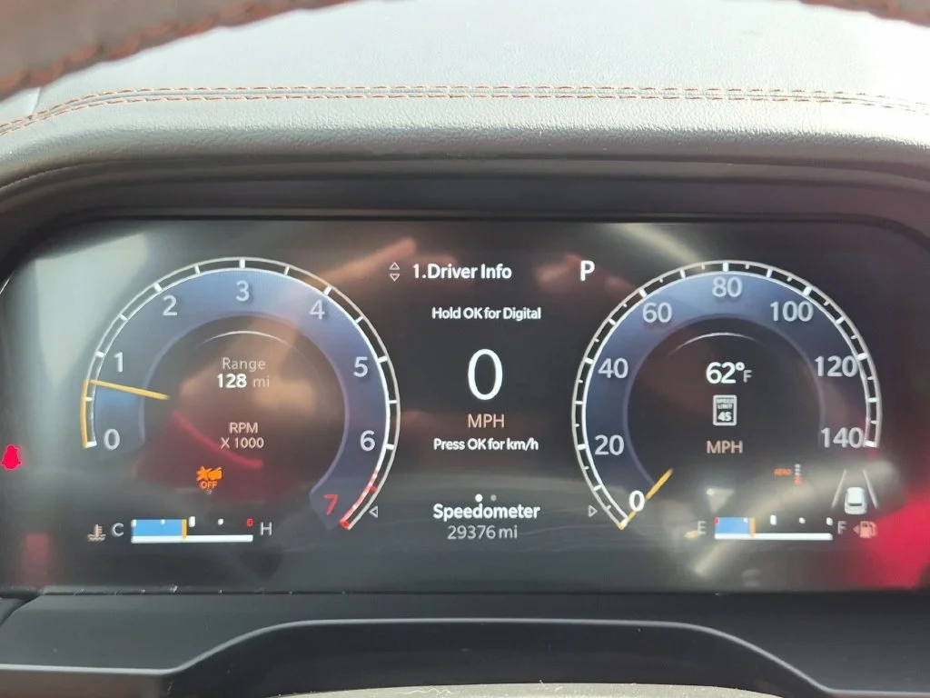 Used 2024 Silver Jeep Summit image 20
