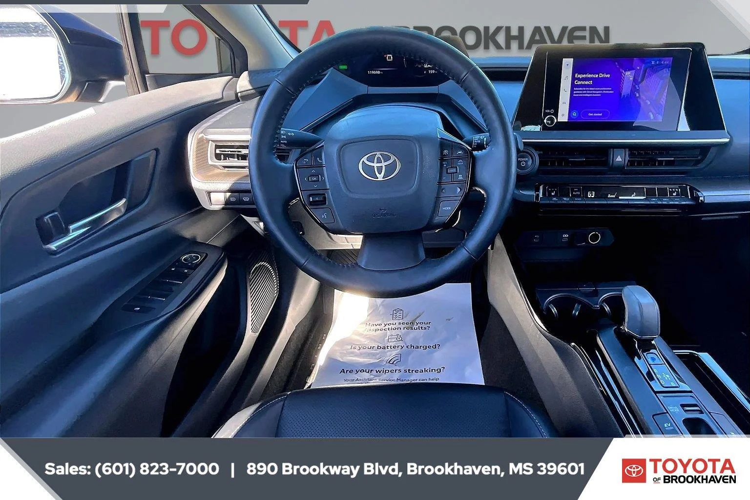 Used 2023 Guardian Gray Toyota XLE image 5