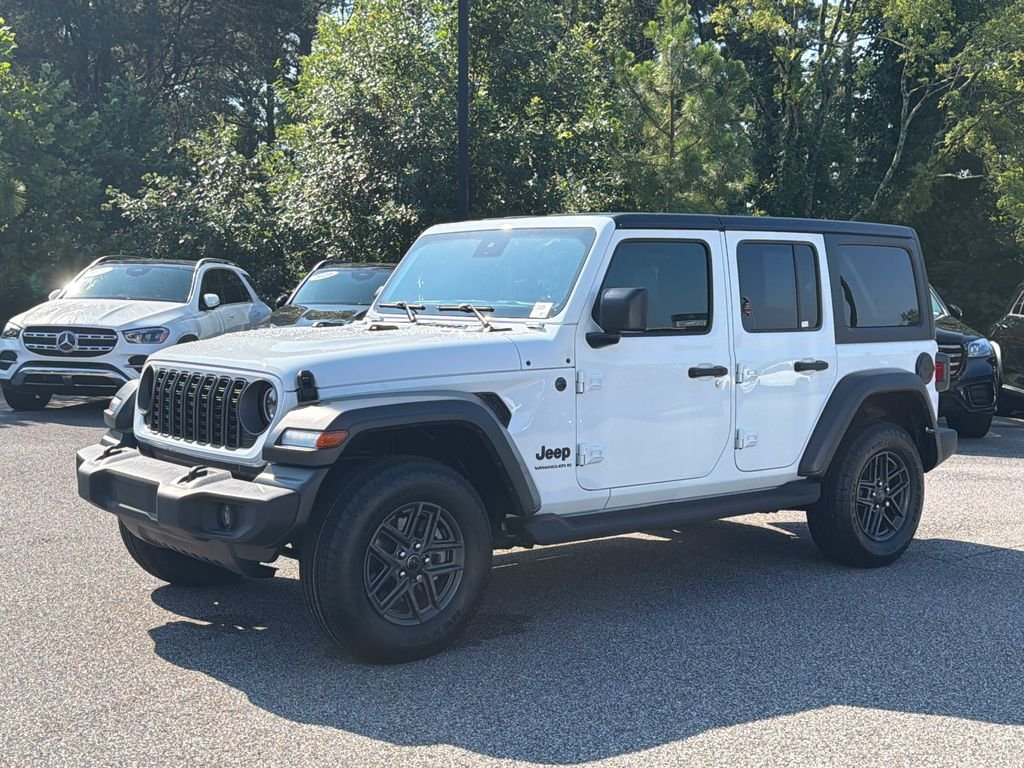 Used 2024 Bright White Clearcoat Jeep Sport S image 9