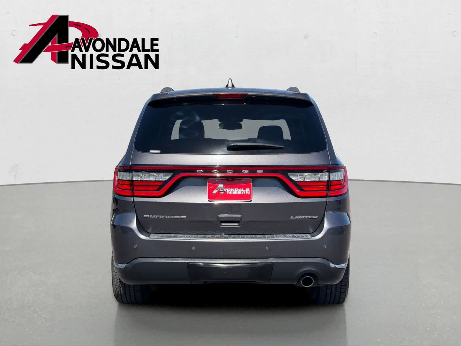 Used 2016 Granite Crystal Metallic Clearcoat Dodge Limited image 5