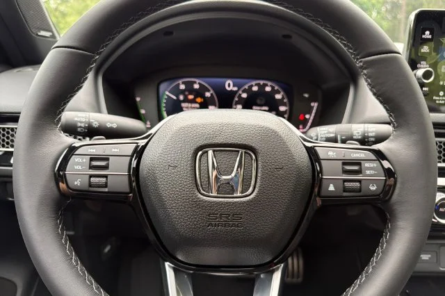 New 2026 Solar Silver Metallic Honda Sport Touring image 25