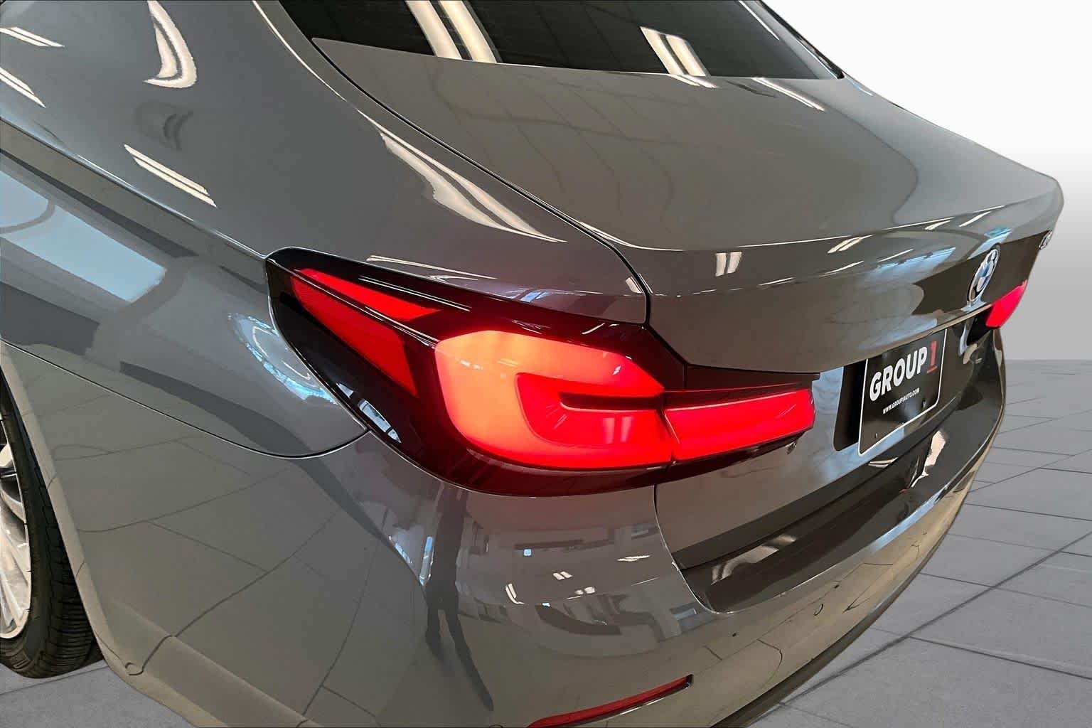 Used 2022 Bernina Grey Amber Effect Metallic BMW 530i image 26