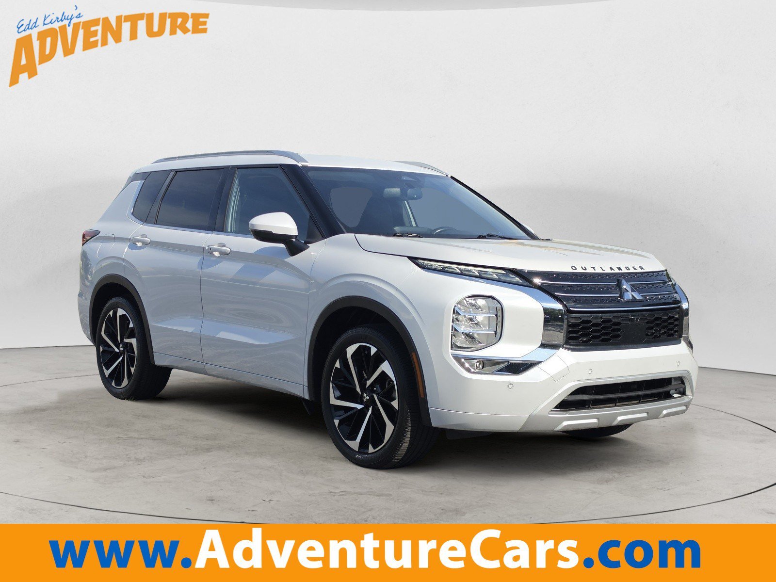2022 Mitsubishi Outlander SEL FWD's photo