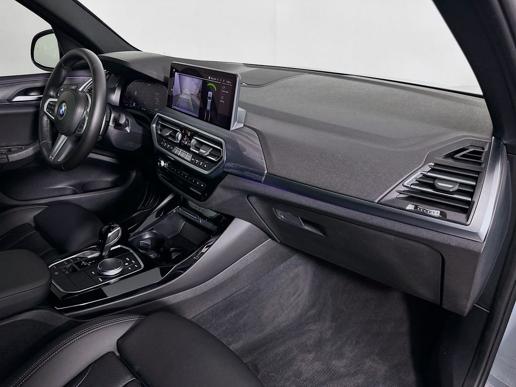 Used 2022 Gray BMW sDrive30i image 30