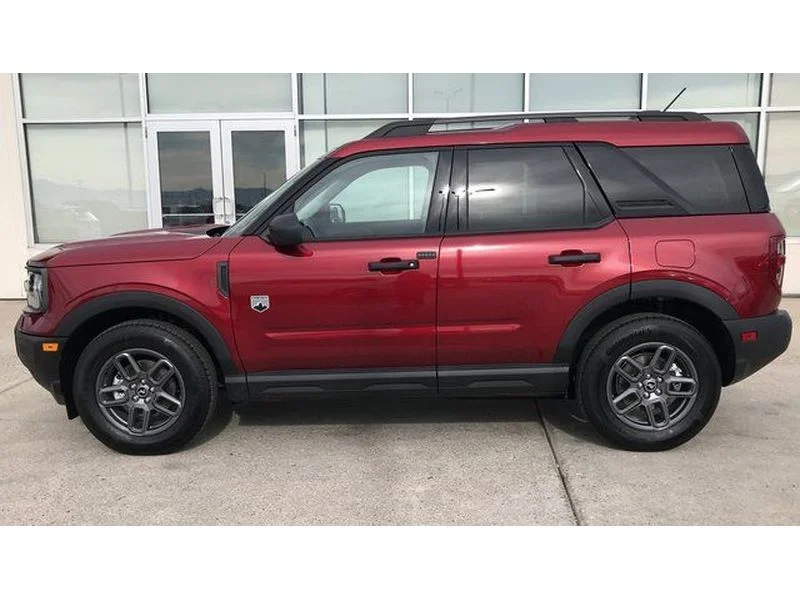 New 2025 Ruby Red Metallic Tinted Clearcoat Ford Big Bend® image 4