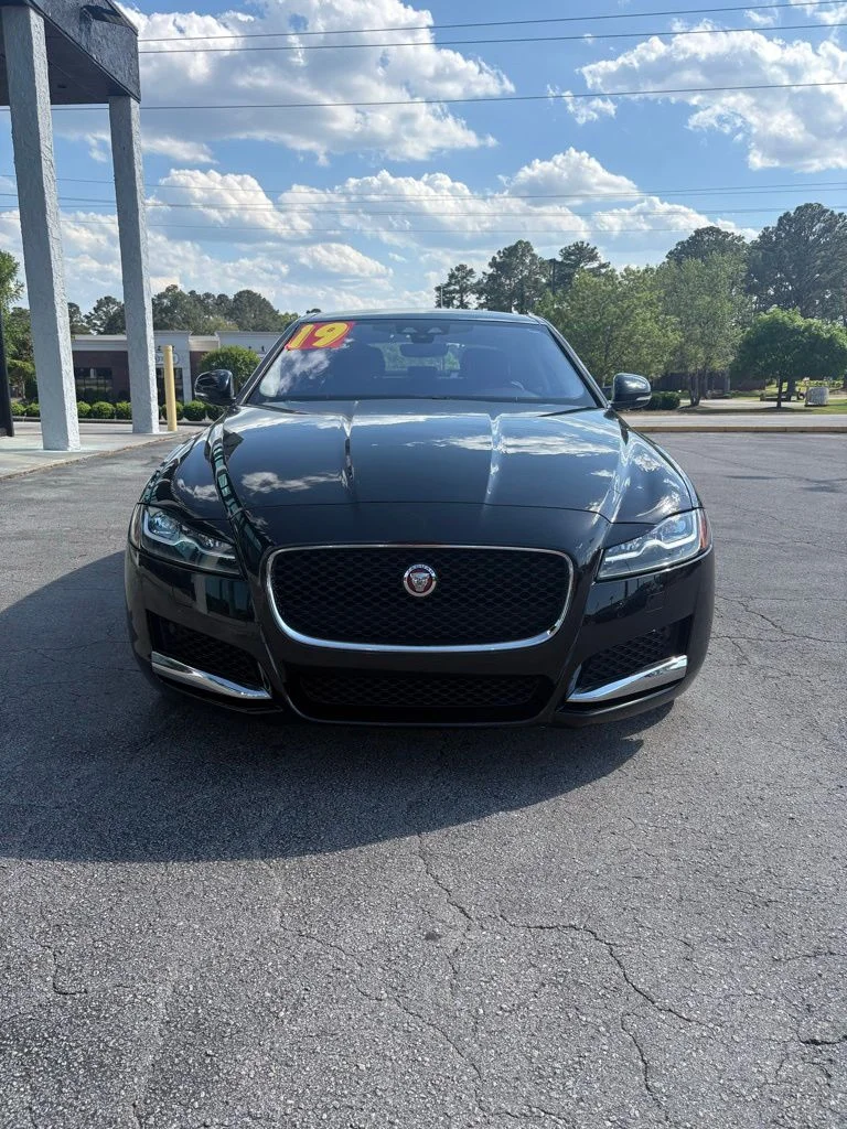 2019 Jaguar XF Prestige - Photo 8
