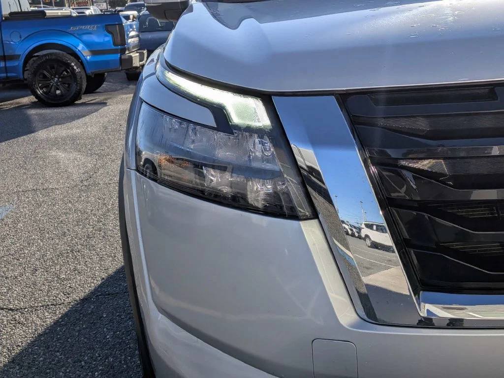 Certified Used 2024 Brilliant Silver Metallic Nissan SV image 9