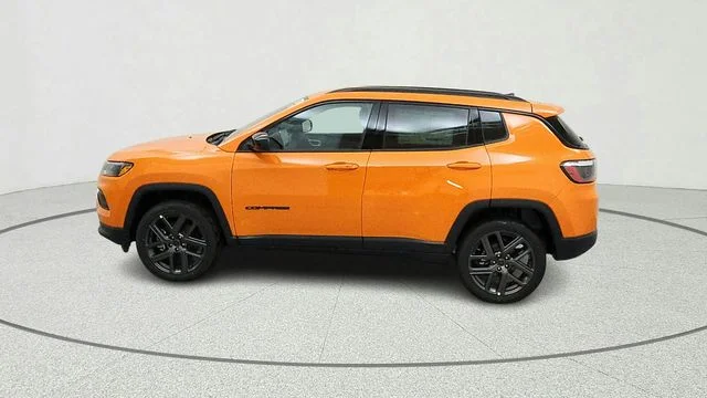 New 2026 Joose Exterior Paint Jeep Latitude image 5