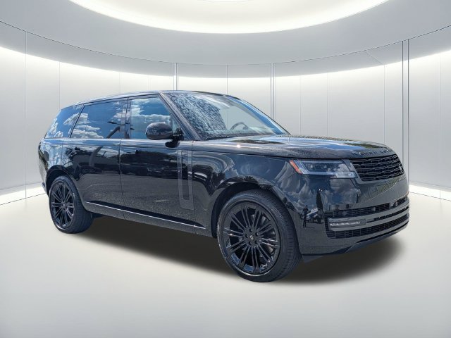 New 2027 Santorini Black Land Rover SE image 8