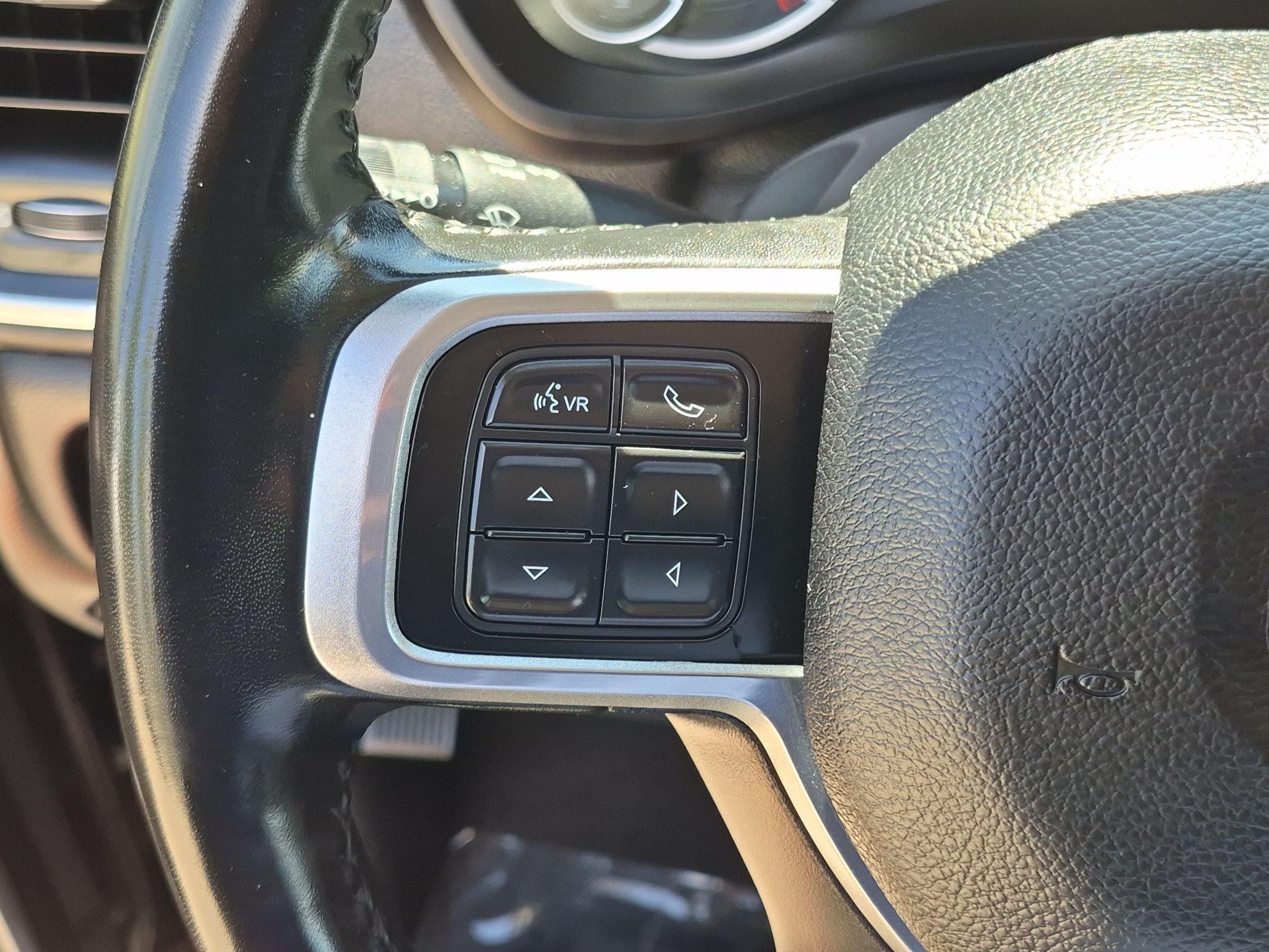 Used 2021 Diamond Black Crystal Pearlcoat Ram Laramie image 16