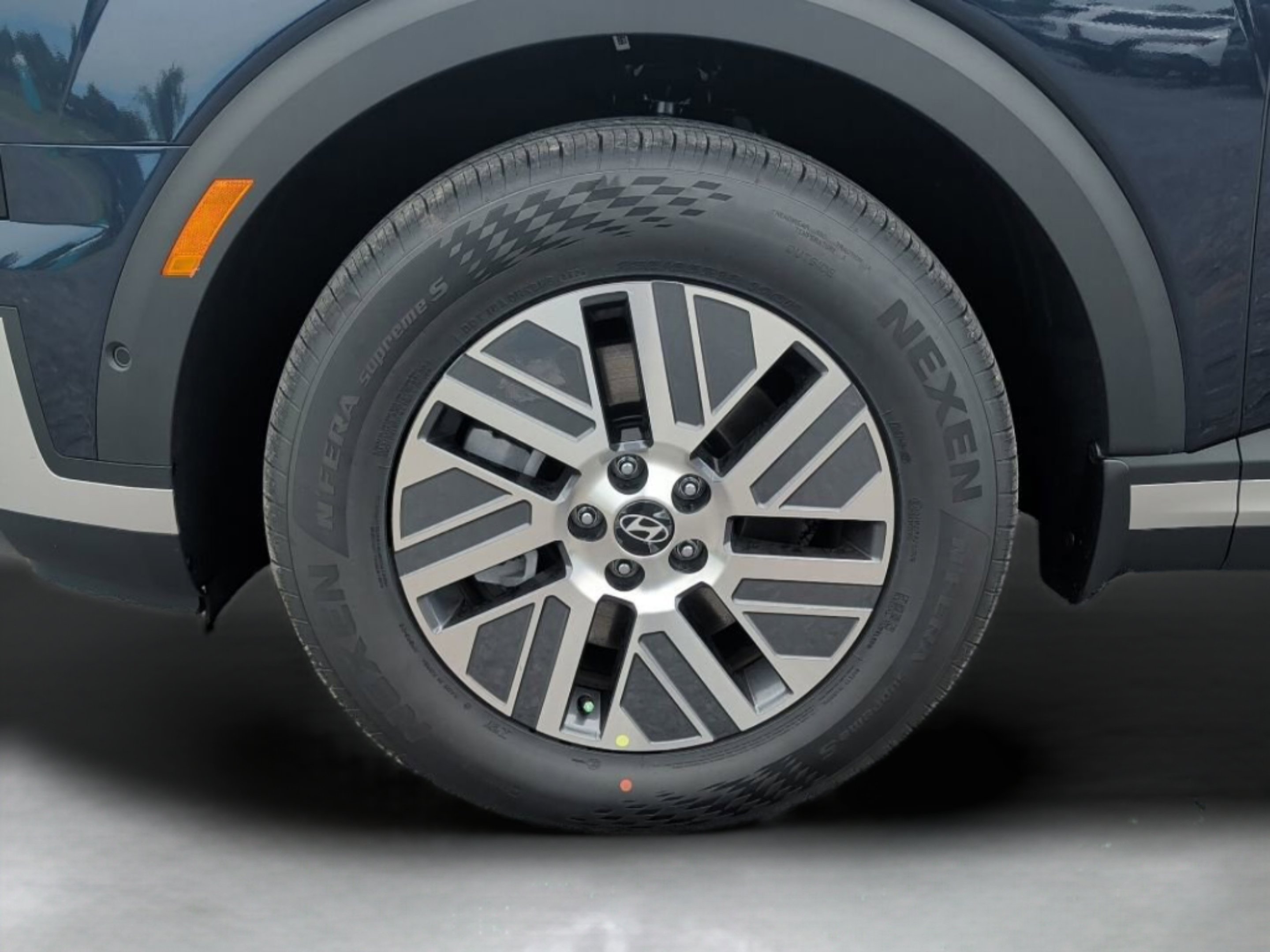 New 2026 Classy Blue Pearl Hyundai Blue SEL Premium 8P image 45