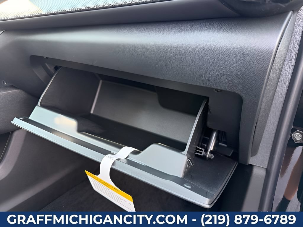 2027 Chevrolet Equinox LT - Photo 33