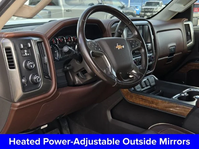 Used 2019 Iridescent Pearl Tricoat Chevrolet High Country image 32