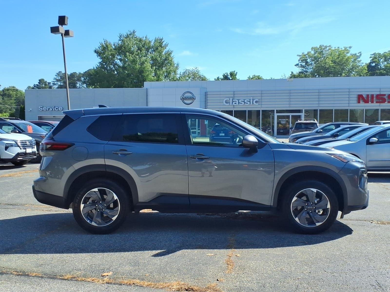 Used 2025 Gun Metallic Nissan SV image 6