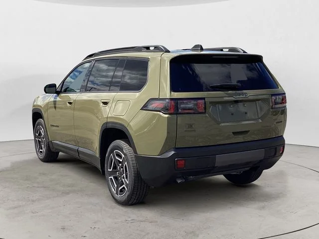 New 2026 41 Jeep LAREDO 4X4 image 3
