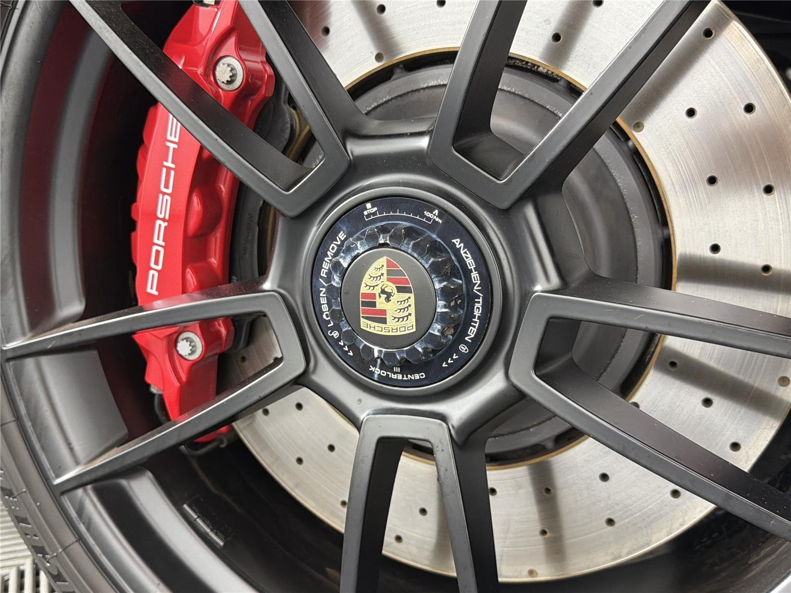 Used 2022  Porsche Carrera S image 16
