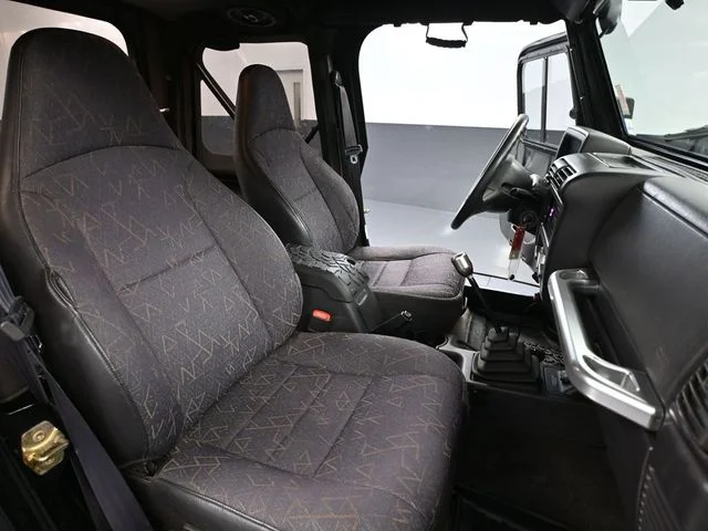 2002 Jeep Wrangler X - Photo 28