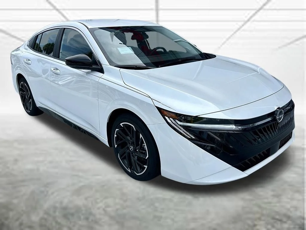 New 2026 Aspen White TriCoat Nissan SR image 3