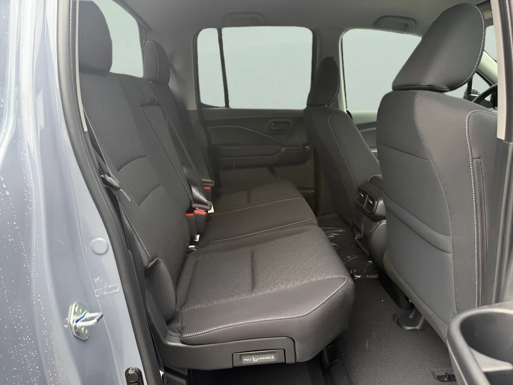 2026 Honda Ridgeline Sport - Photo 14