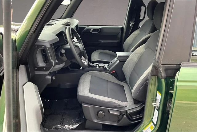 Used 2022 Green Ford Base image 24