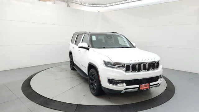 2022 Jeep Wagoneer Series II 4WD's photo