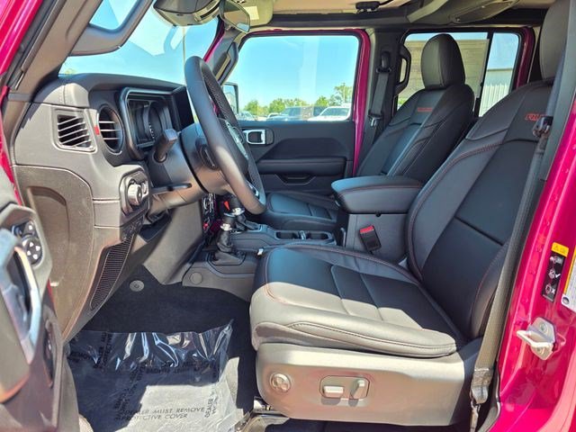 New 2026 Tuscadero Pearlcoat Jeep Rubicon image 22