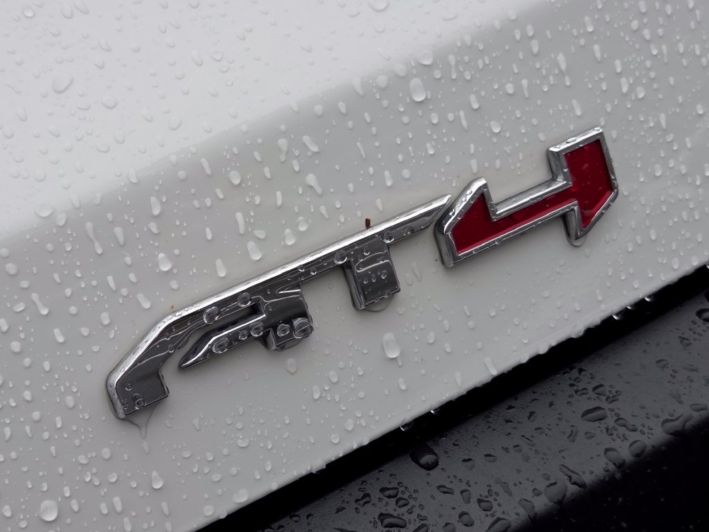 2023 GMC Acadia AT4 - Photo 19