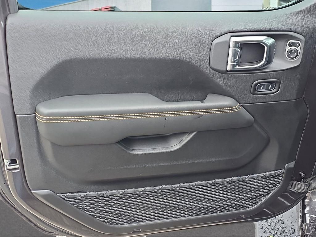 2026 Jeep Wrangler 4-Door Sahara - Photo 13