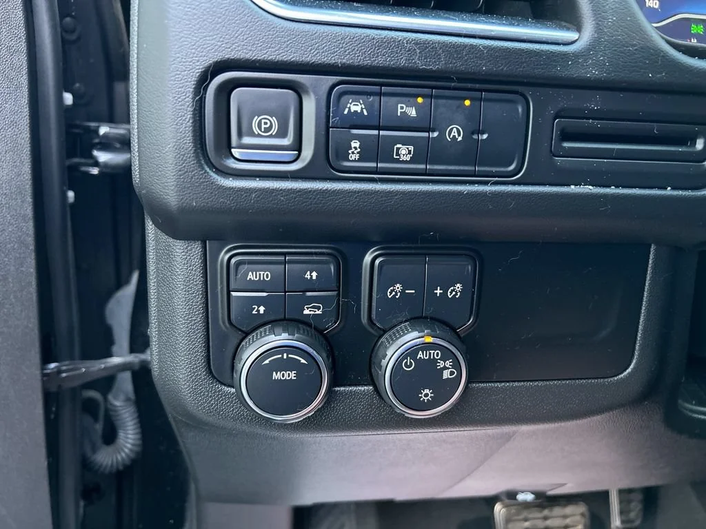 Used 2024 Black Chevrolet RST image 18