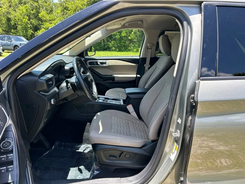 Used 2020 Silver Spruce Metallic Ford XLT image 15