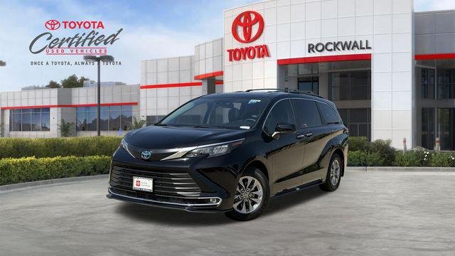 2024 Toyota Sienna 