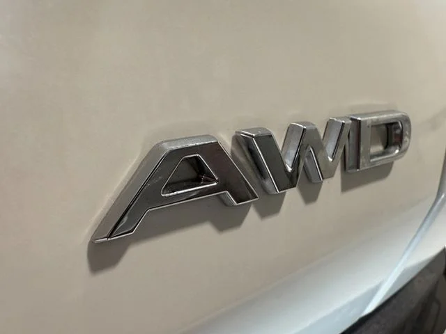 New 2026 Platinum White Pearl Acura Base image 6