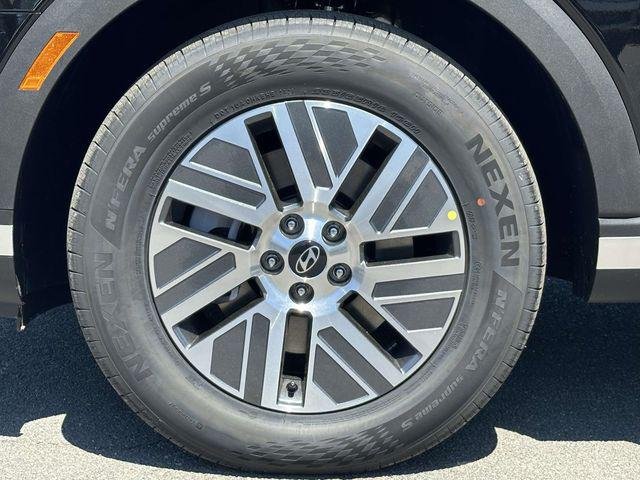 New 2026 Black Hyundai SEL 8P image 12