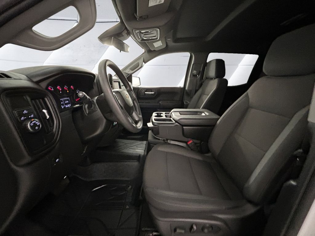 Used 2026 White Chevrolet Custom image 7