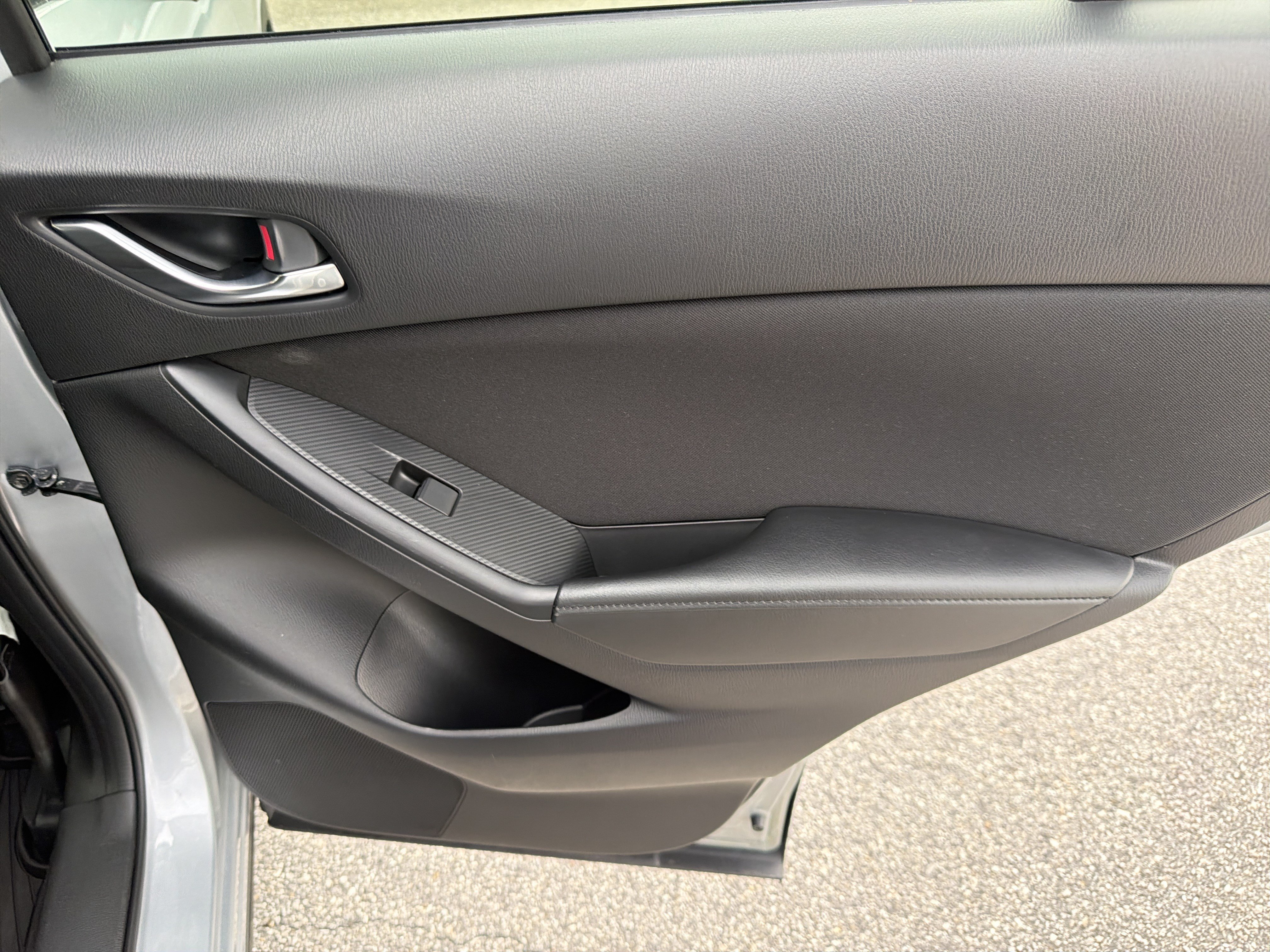 Used 2016 Sonic Silver Metallic Mazda Touring image 26