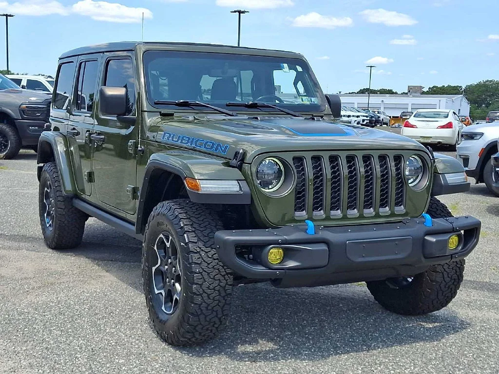 Used 2023 Sarge Green Clearcoat Jeep Rubicon image 2