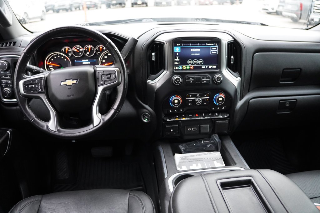 Used 2019 SHADOW GRAY METALLIC Chevrolet LTZ image 20