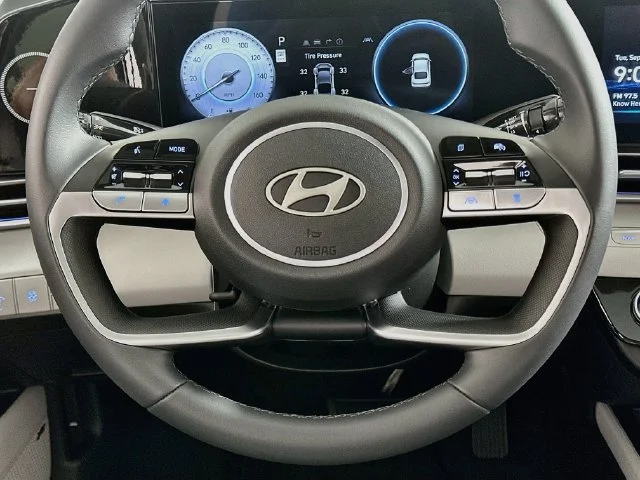 New 2026 Hyundai ELANTRA Limited
