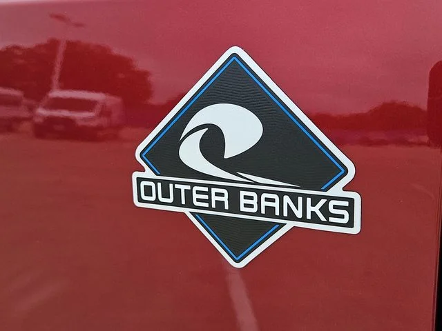 New 2026 Ruby Red Metallic Tinted Clearcoat Ford Outer Banks® image 11