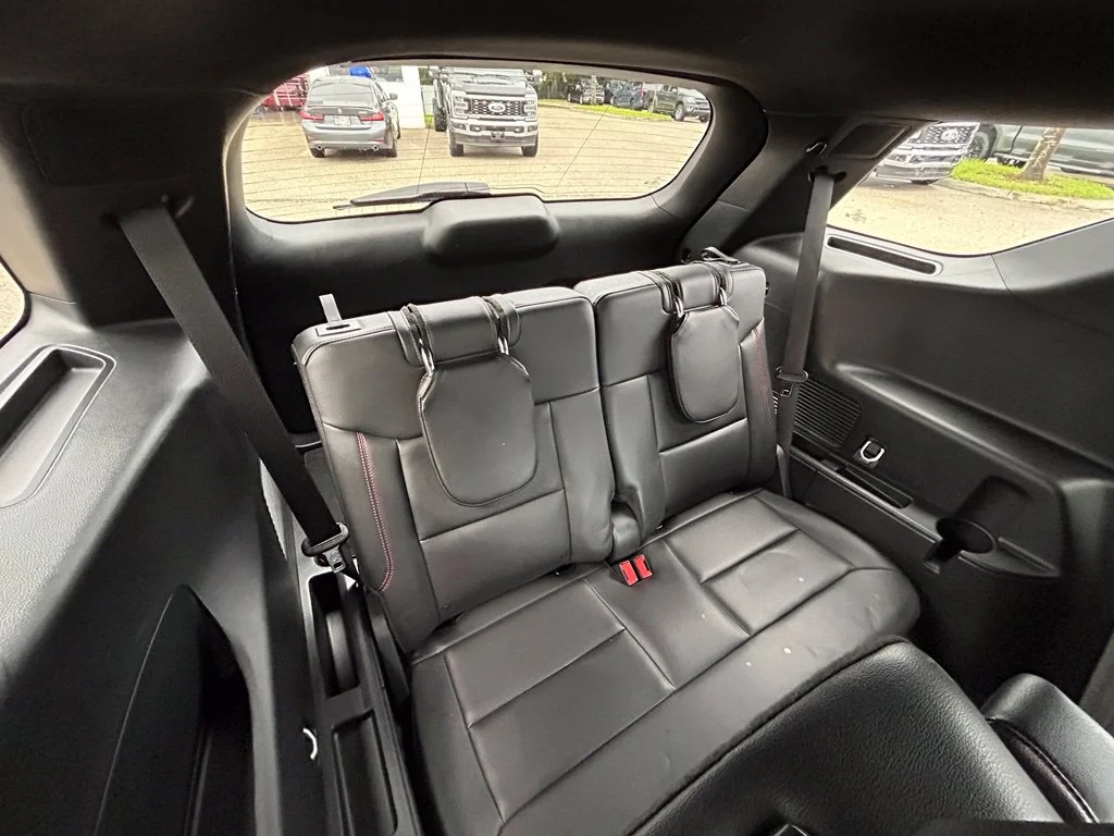 Used 2024 Black Metallic Ford ST-Line image 30