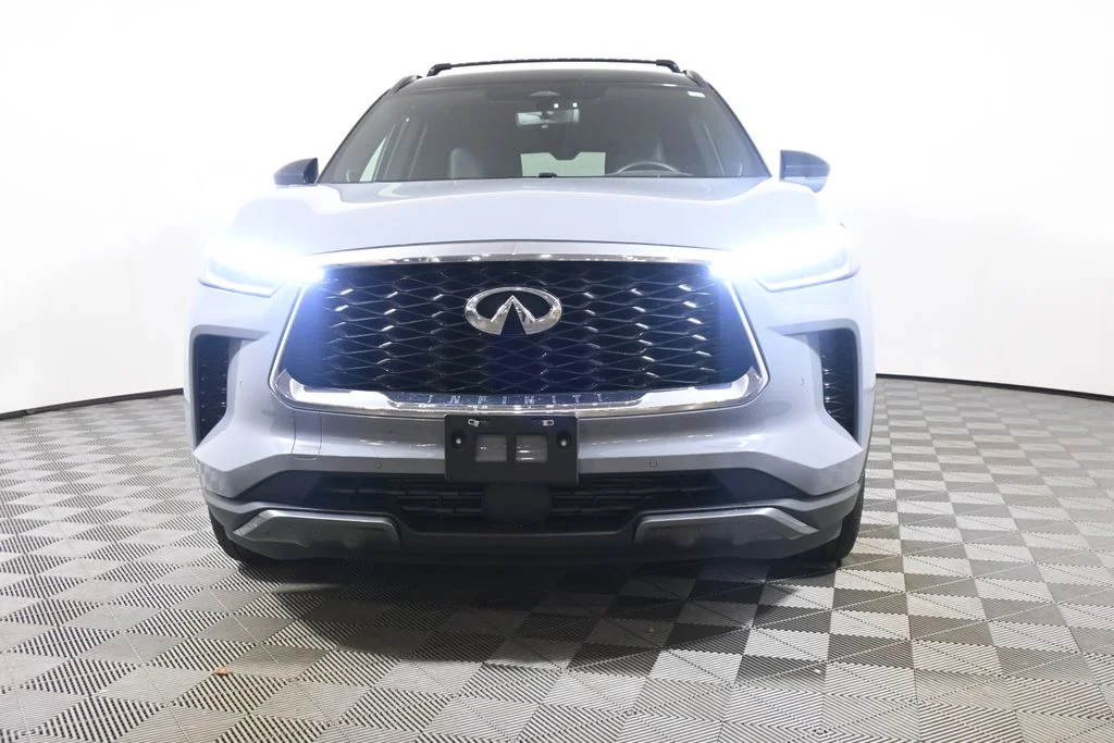 Certified Used 2025 Gray INFINITI Autograph image 7