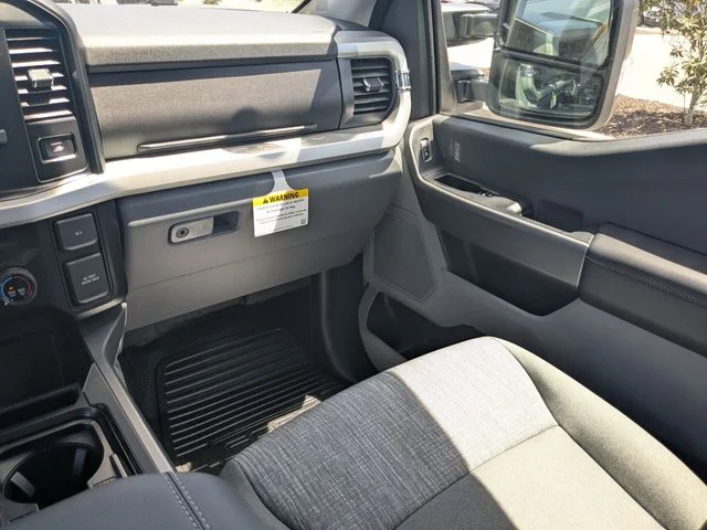New 2026 White Ford XLT image 18