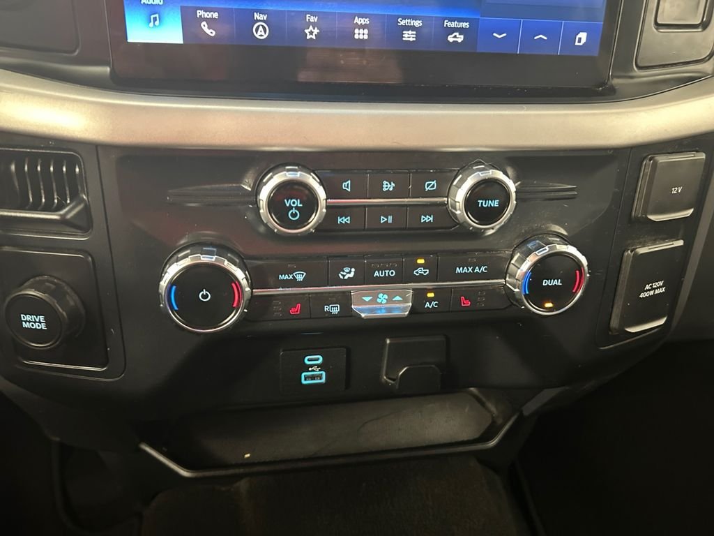 Used 2022 Silver Ford XLT image 28