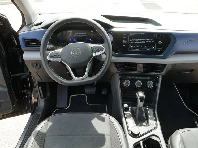 Certified Used 2023 Black Volkswagen 1.5T SE image 20