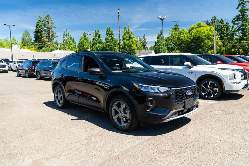 Used 2025 Black Ford ST-Line Select image 25
