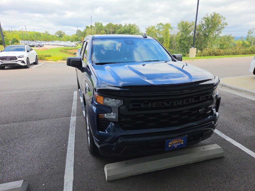 2023 Chevrolet Silverado 1500 Custom 4WD photo