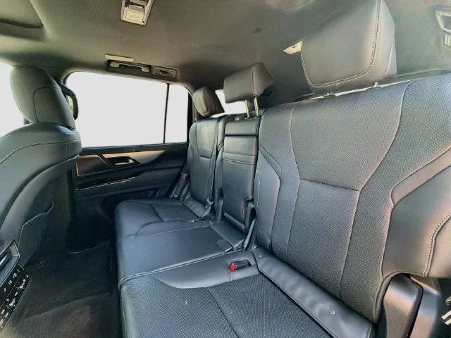 Used 2023 Silver Lexus LX 600 F SPORT image 23