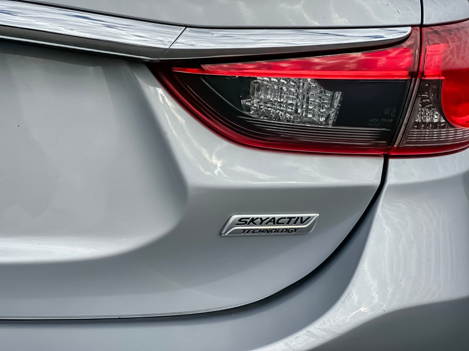 Used 2017 Silver Mazda Touring image 26