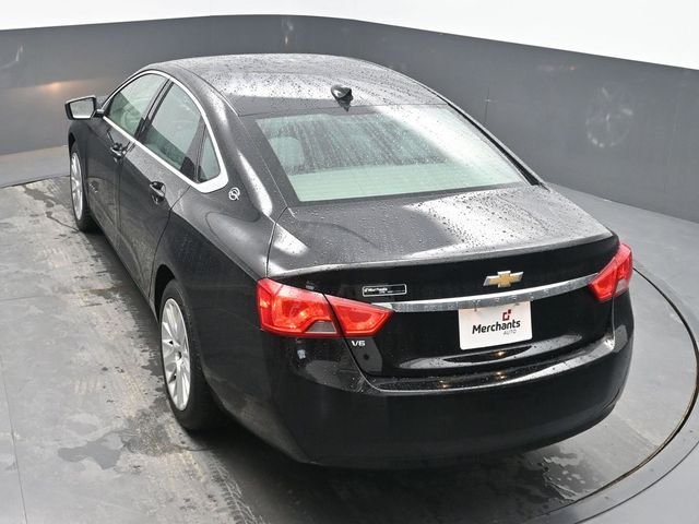 Used 2017 Black Chevrolet LS image 24